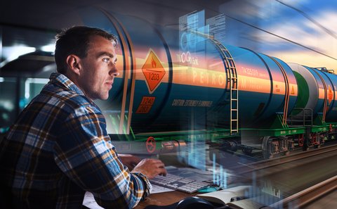 kesselwagen-beladung-zug